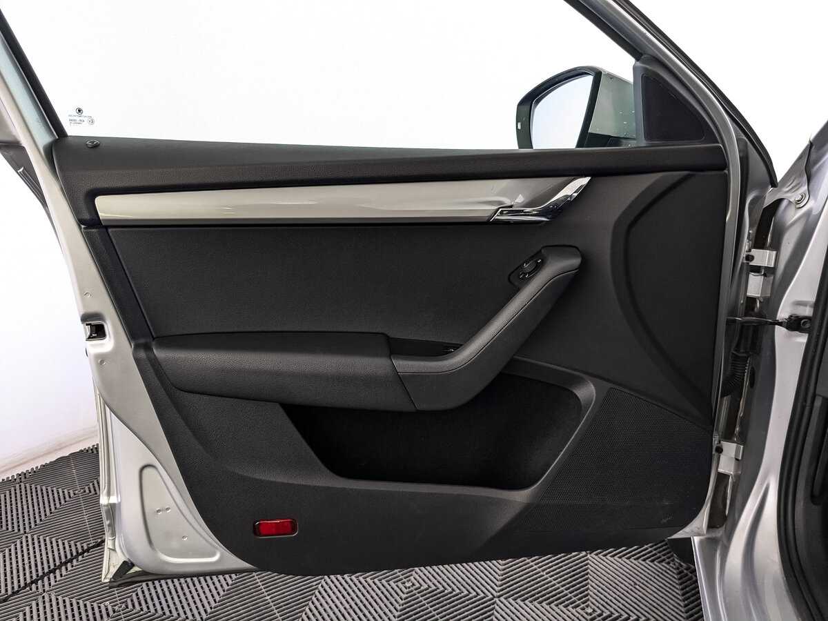 Skoda Octavia б/у, 2017, Автоматическая. Фото: #14