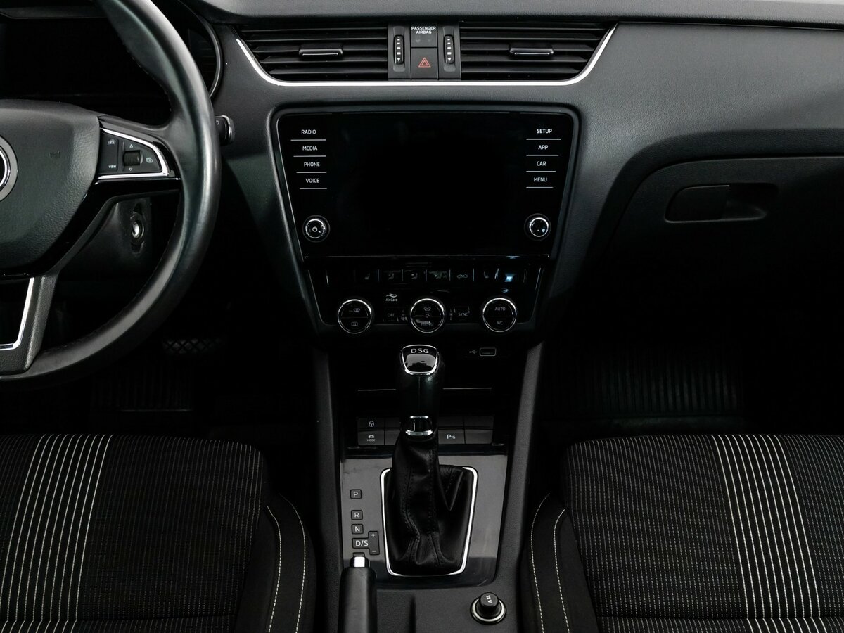 Skoda Octavia б/у, 2019, Роботизированная. Фото: #9