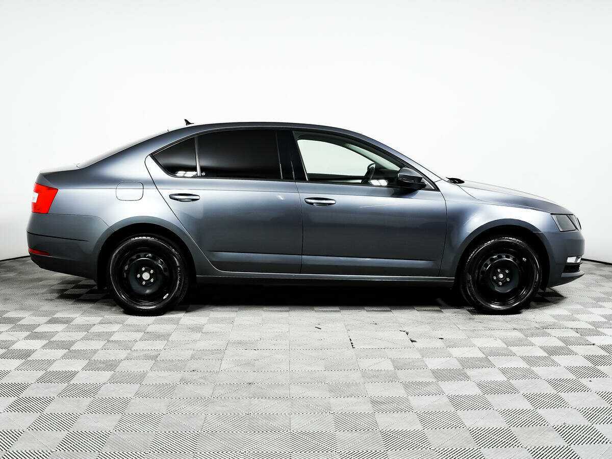 Skoda Octavia б/у, 2019, Автоматическая. Фото: #3