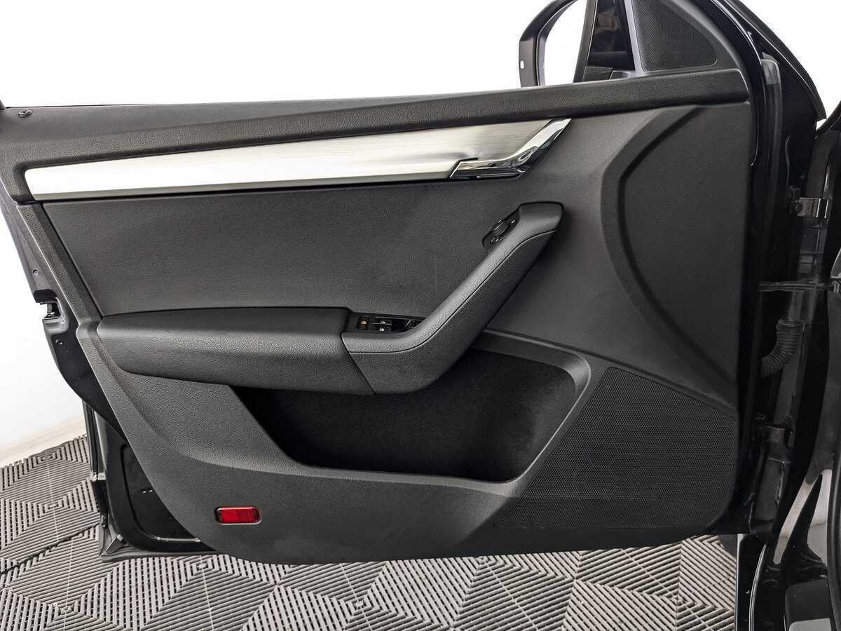 Skoda Octavia б/у, 2016, Механическая. Фото: #14