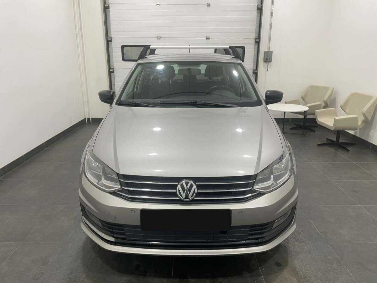 Volkswagen Polo б/у, 2020, Механическая. Фото: #1