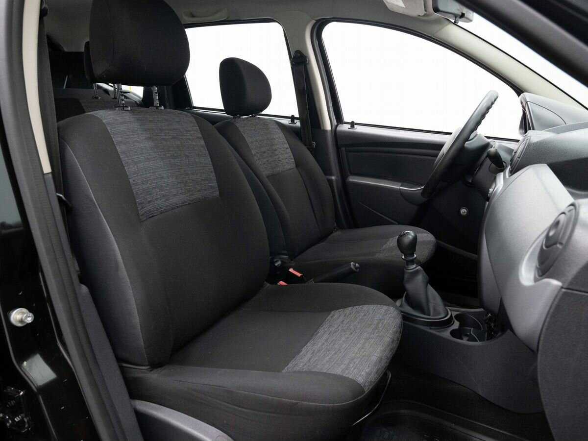 Renault Duster б/у, 2013, Механическая. Фото: #11