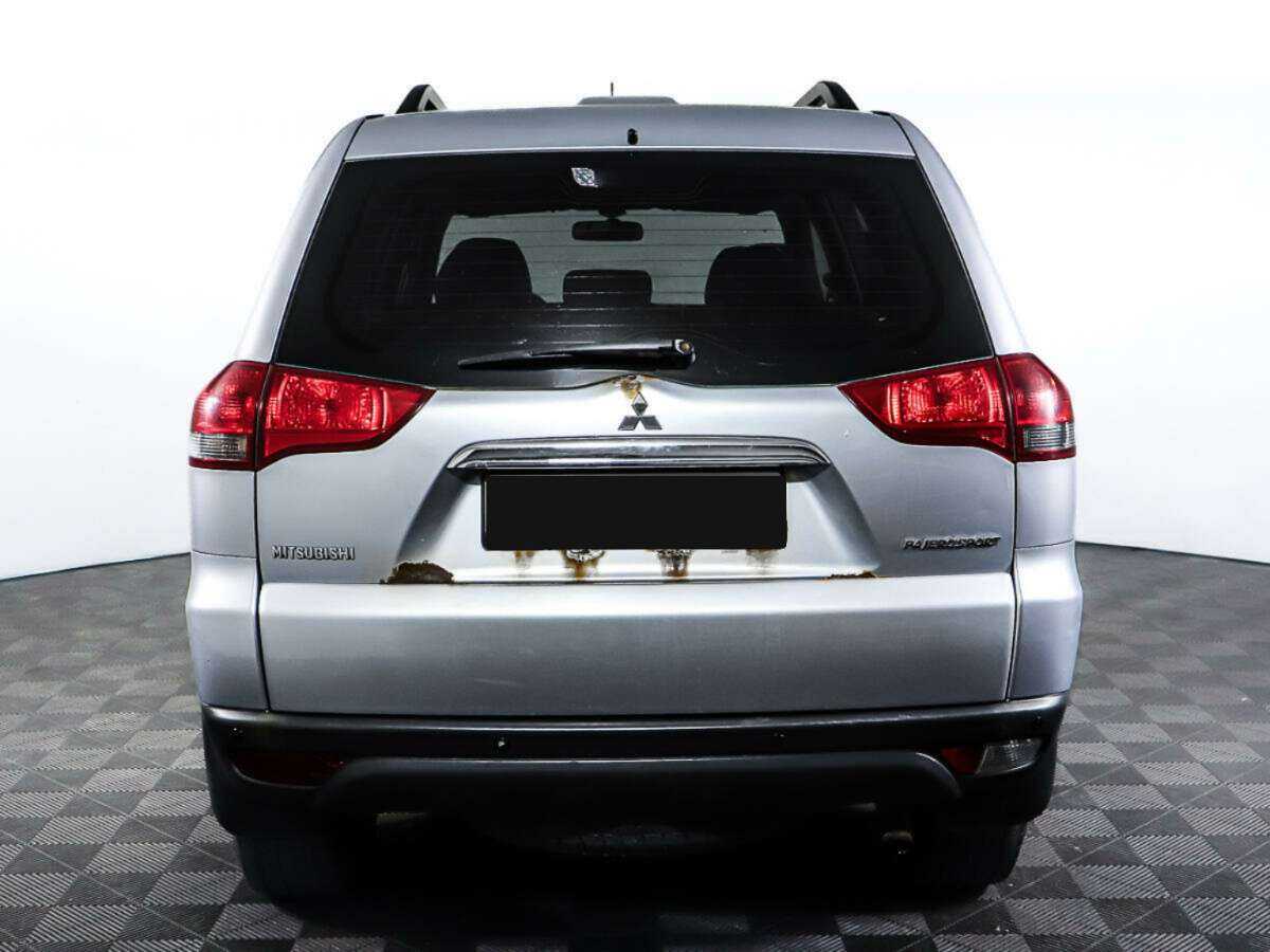 Mitsubishi Pajero Sport б/у, 2014, Механическая. Фото: #5