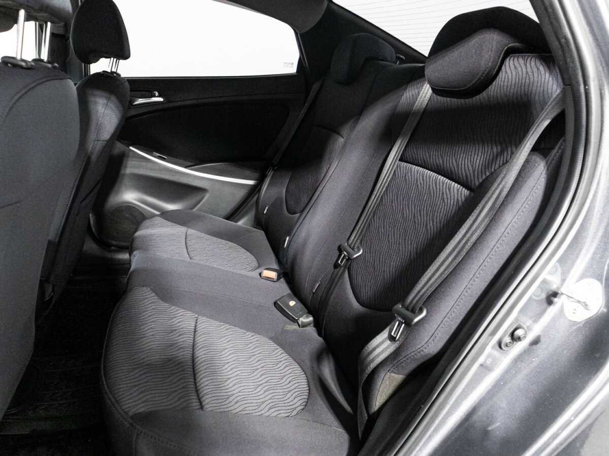 Hyundai Solaris б/у, 2013, Механическая. Фото: #9