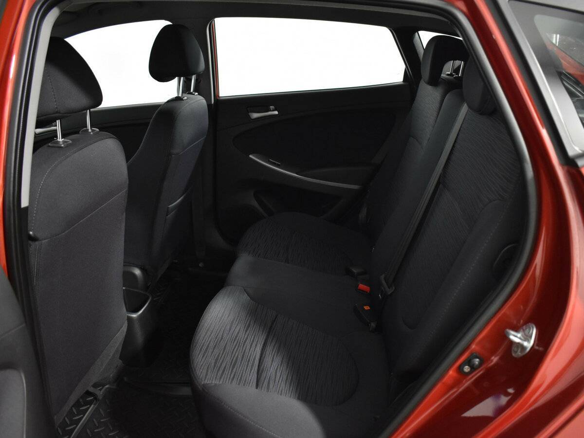 Hyundai Solaris б/у, 2014, Автоматическая. Фото: #11