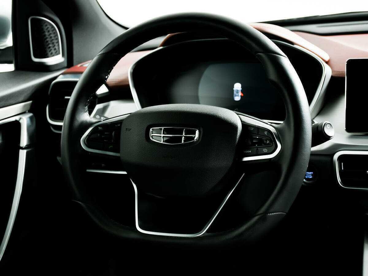 Geely Coolray б/у, 2022, Роботизированная. Фото: #13