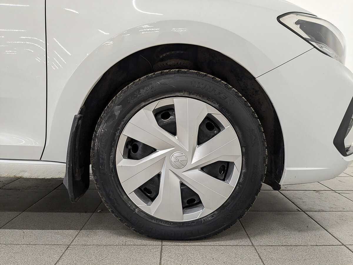 Volkswagen Polo б/у, 2020, Механическая. Фото: #11