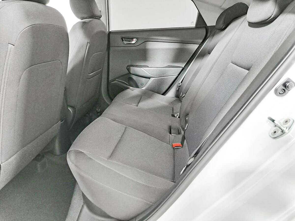 Hyundai Solaris б/у, 2021, Автоматическая. Фото: #9