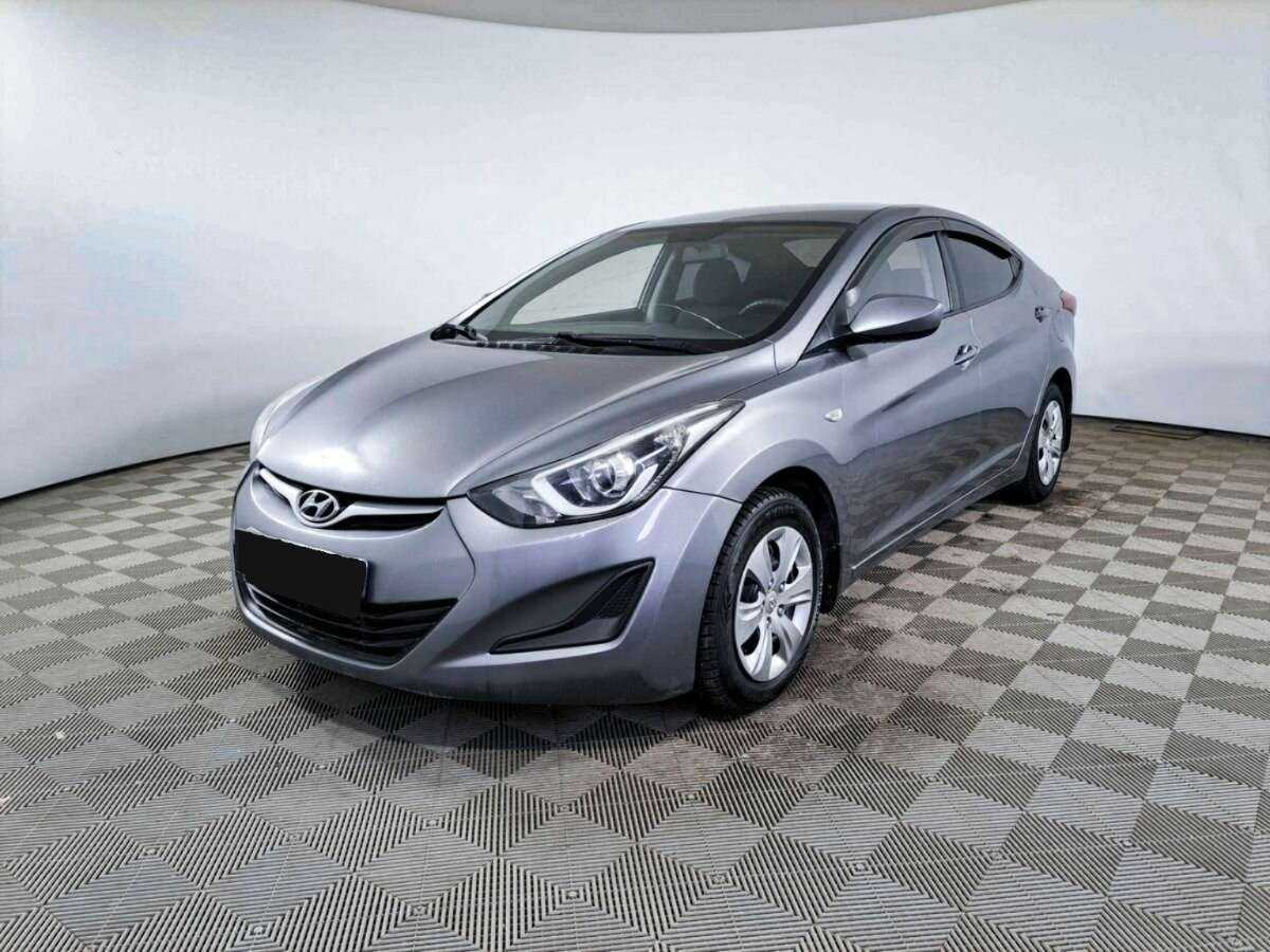 Hyundai Elantra б/у, 2015, Механическая. Посмотреть фото