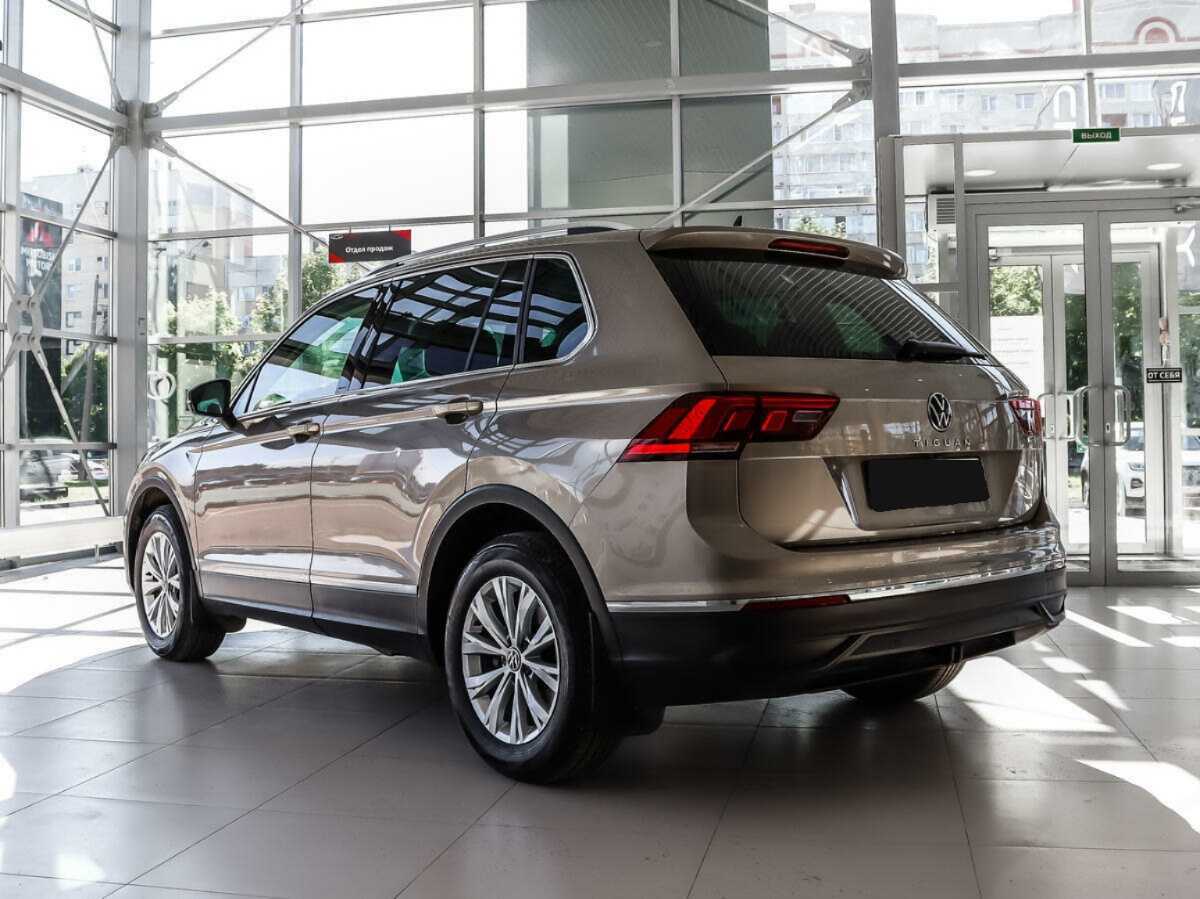 Volkswagen Tiguan б/у, 2021, Роботизированная. Фото: #6