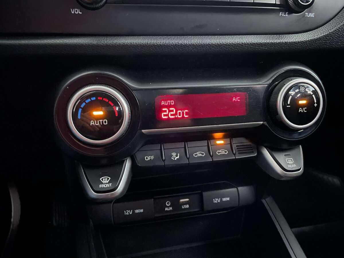 Kia Rio б/у, 2019, Автоматическая. Фото: #13