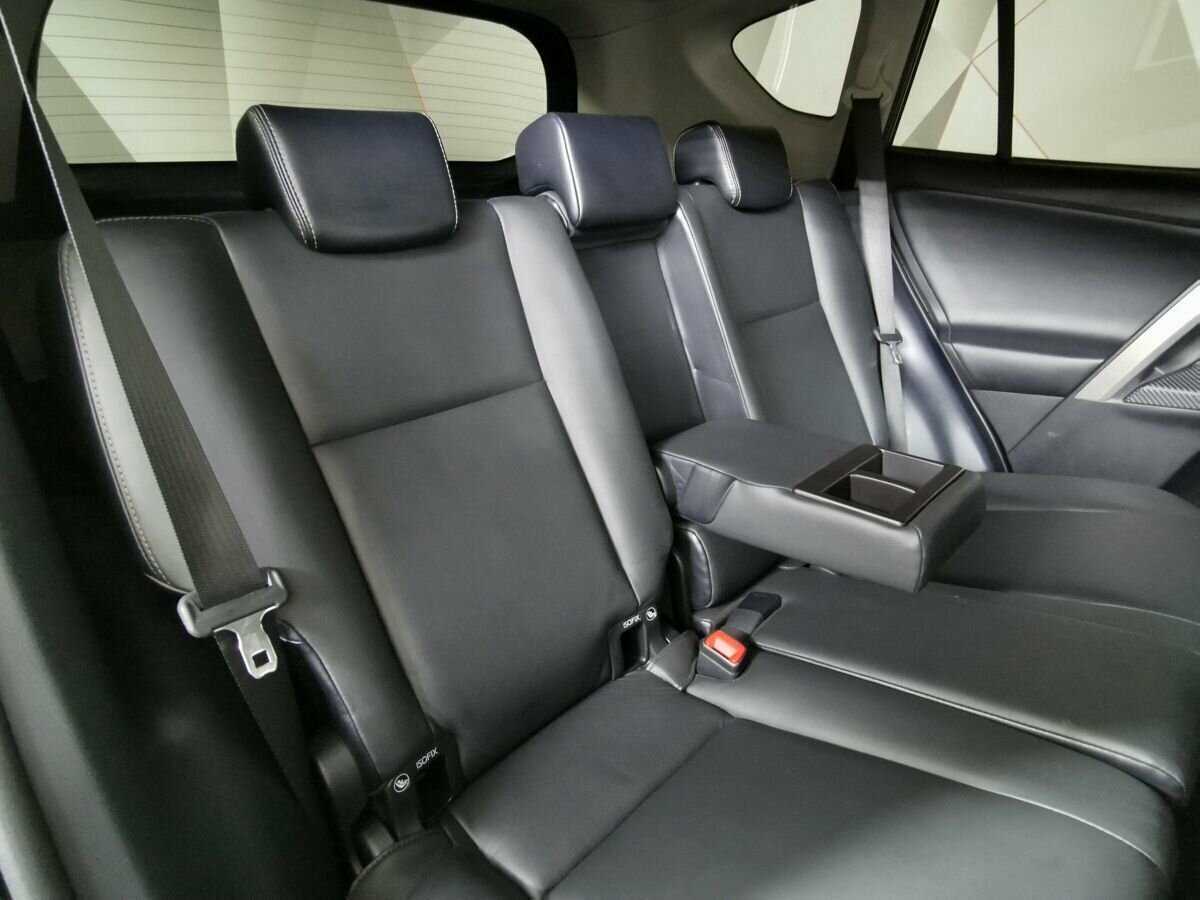 Toyota RAV4 б/у, 2014, Автоматическая. Фото: #12