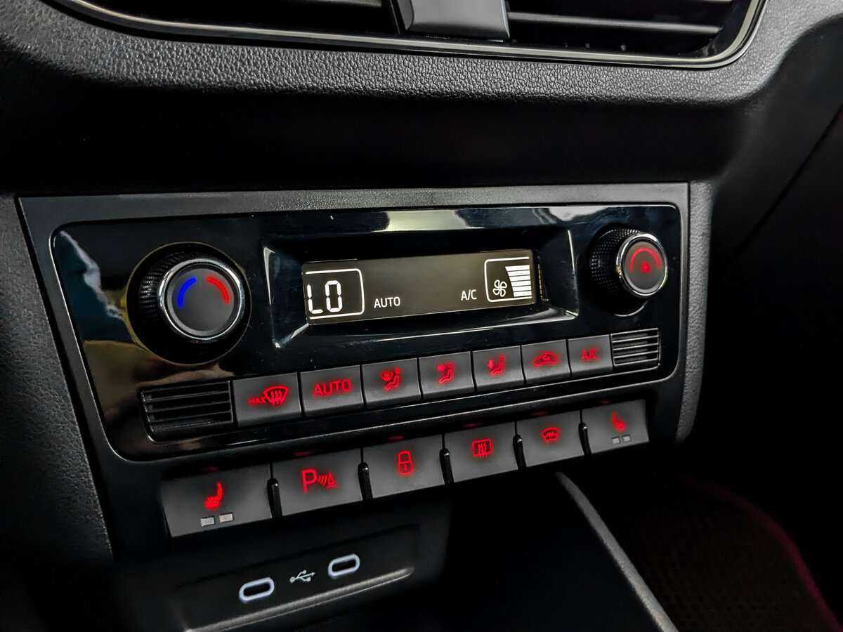 Volkswagen Polo б/у, 2020, Автоматическая. Фото: #23