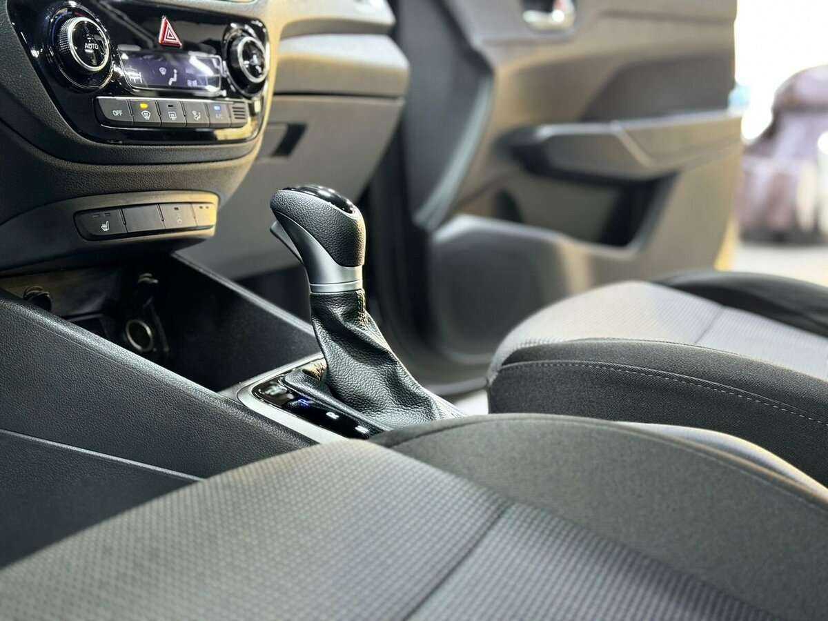 Hyundai Solaris б/у, 2020, Автоматическая. Фото: #16