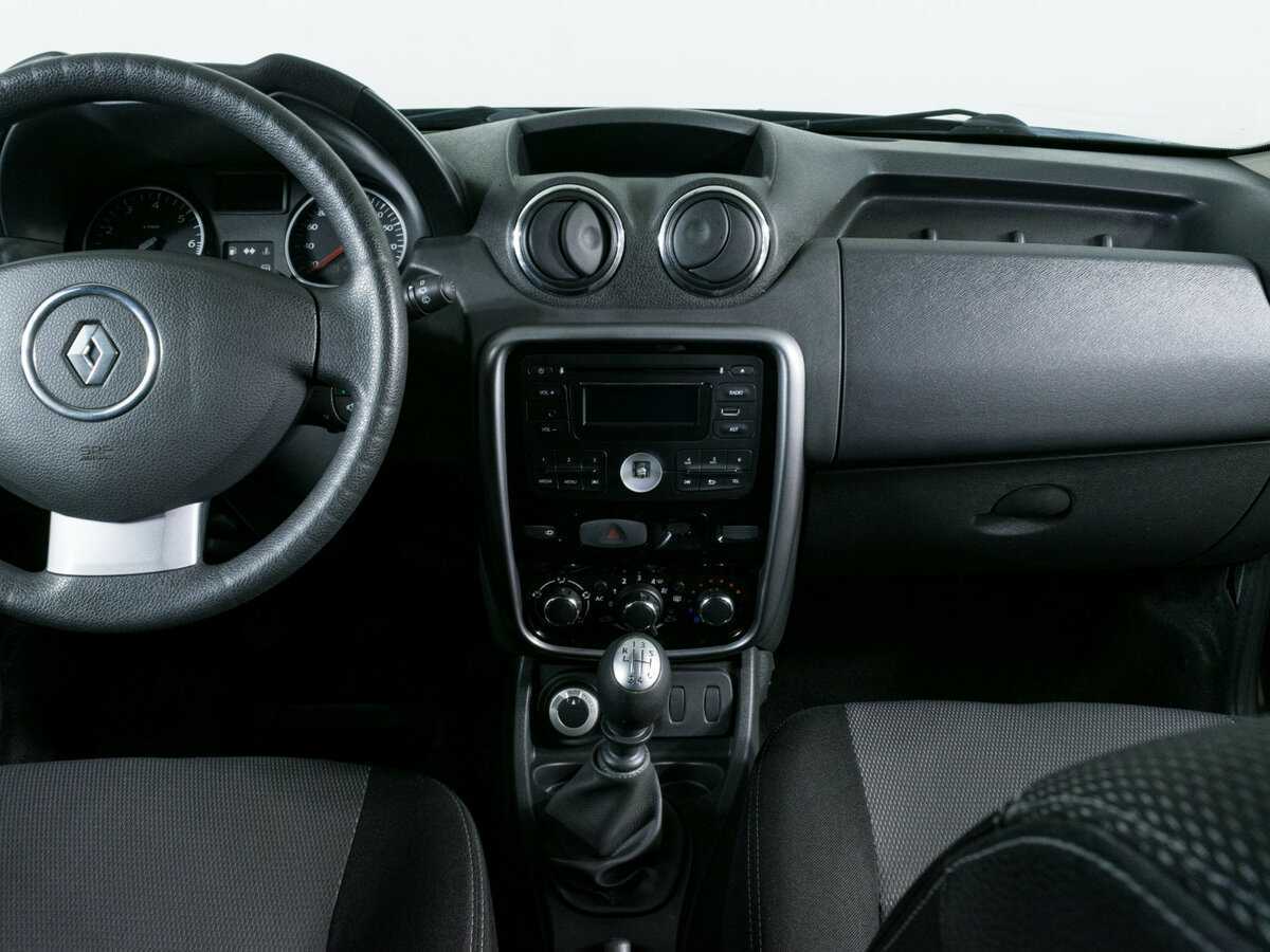 Renault Duster б/у, 2013, Механическая. Фото: #8