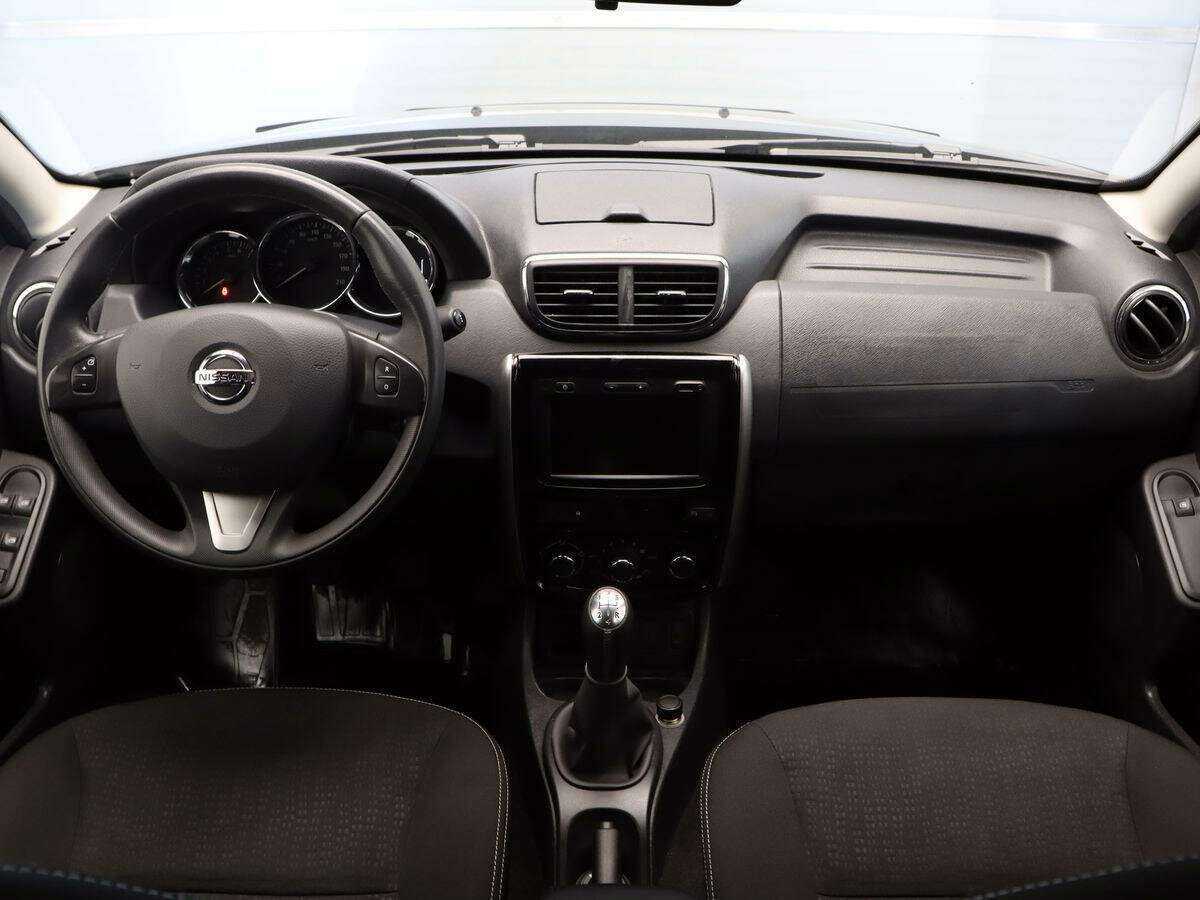 Nissan Terrano б/у, 2020, Механическая. Фото: #7