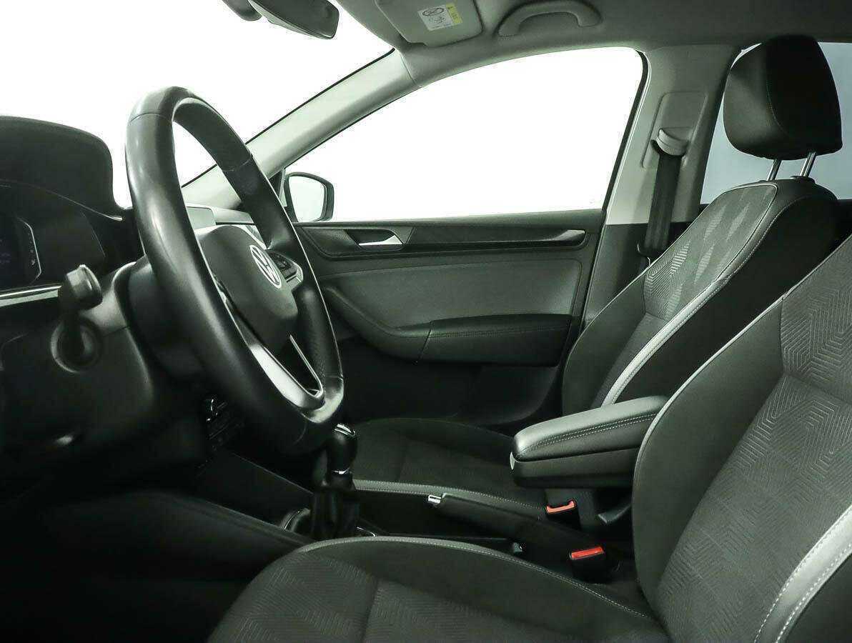 Volkswagen Polo б/у, 2021, Механическая. Фото: #6