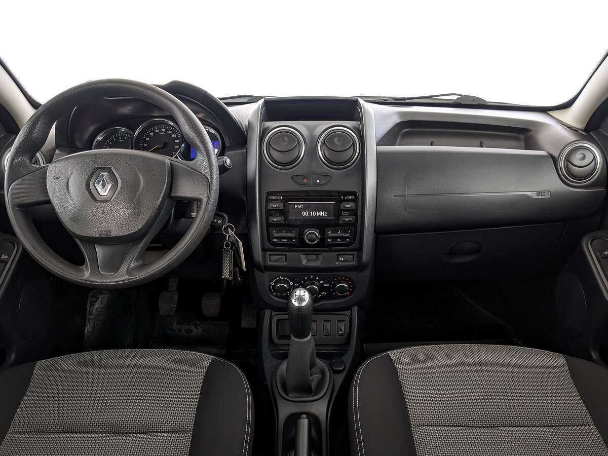 Renault Duster б/у, 2016, Механическая. Фото: #12