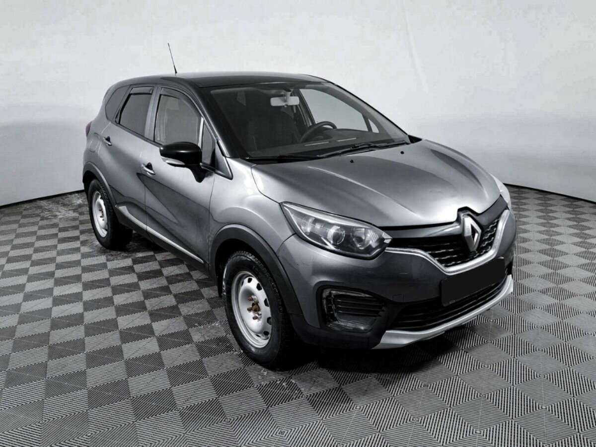 Renault Kaptur б/у, 2017, Автоматическая. Фото: #2