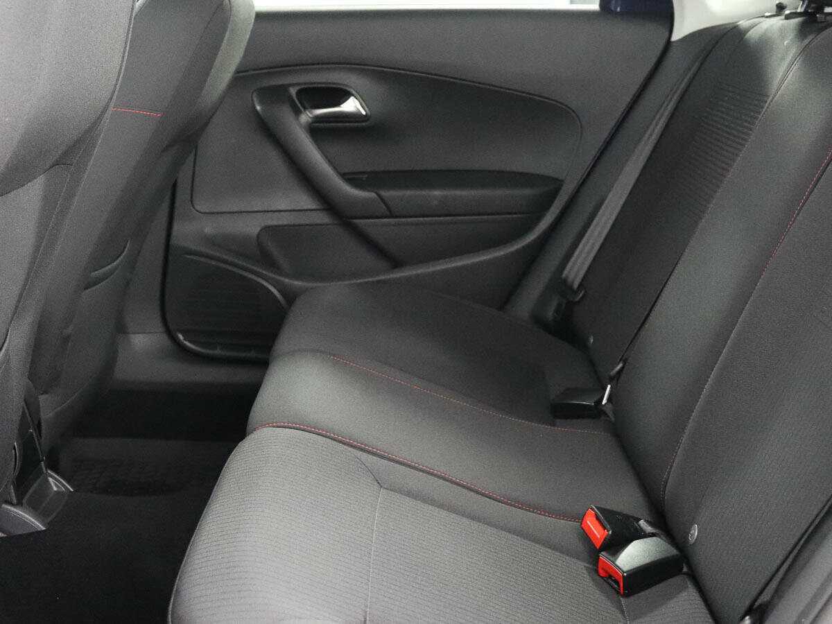 Volkswagen Polo б/у, 2017, Автоматическая. Фото: #8