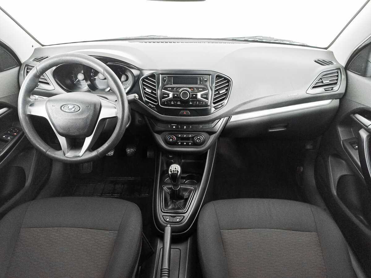 Lada (ВАЗ) Vesta б/у, 2015, Механическая. Фото: #13