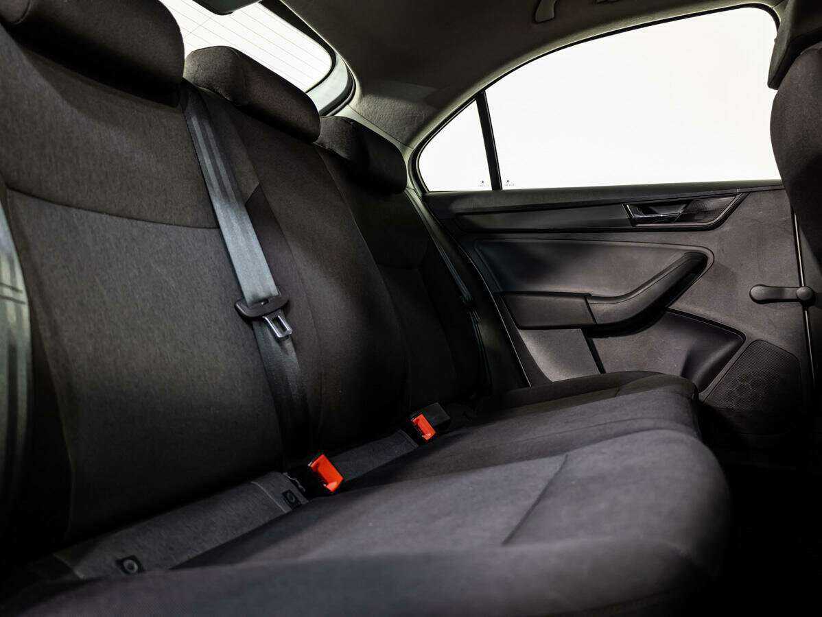 Skoda Rapid б/у, 2017, Механическая. Фото: #10