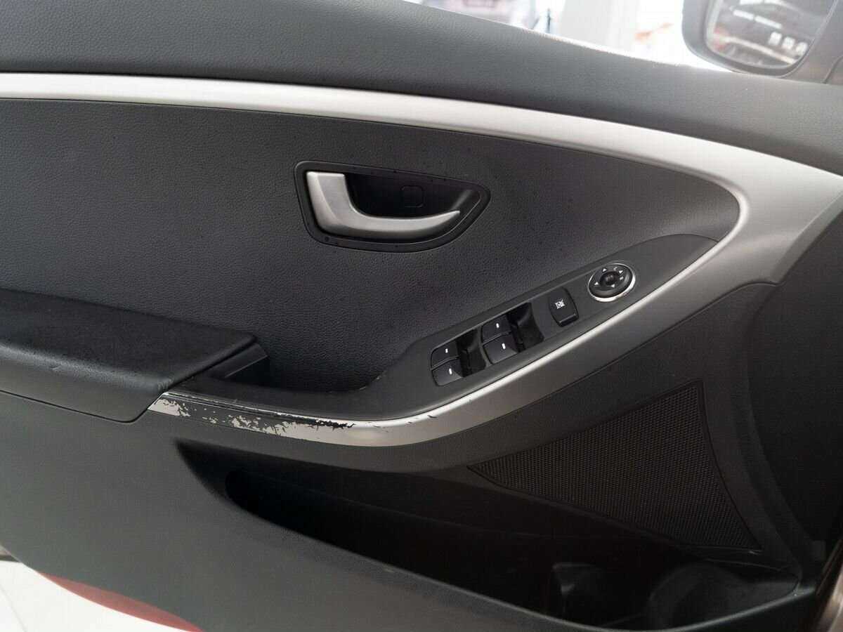 Hyundai i30 б/у, 2013, Механическая. Фото: #14