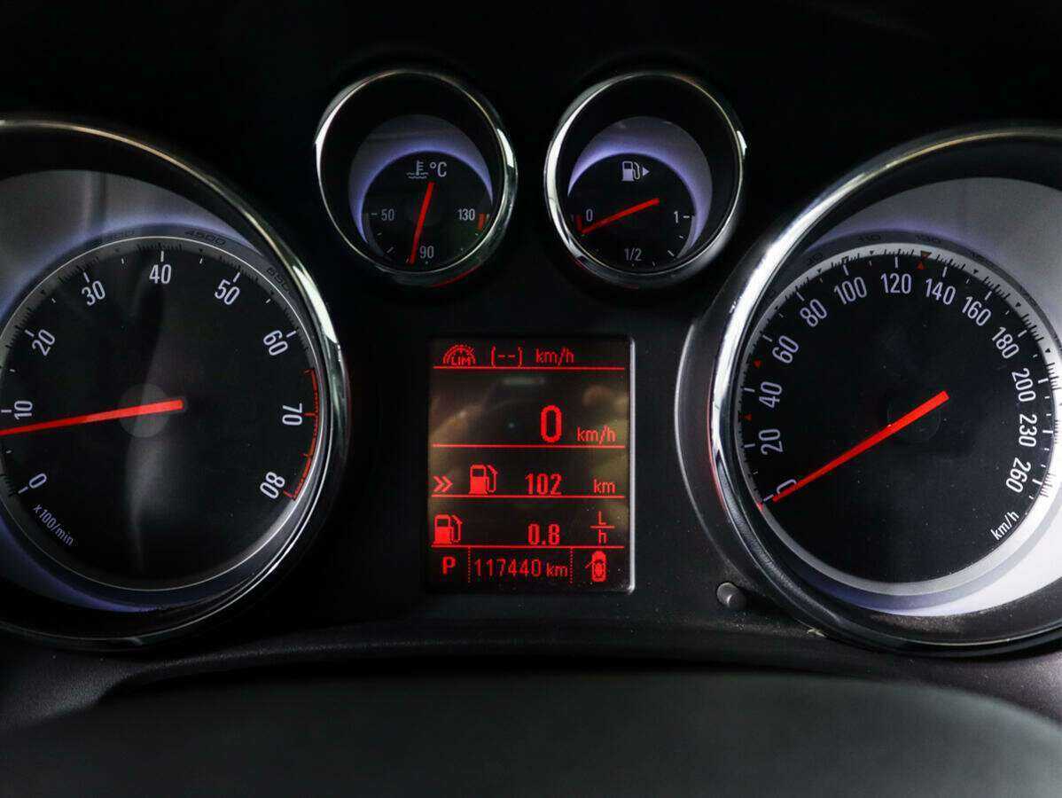 Opel Astra б/у, 2012, Автоматическая. Фото: #7