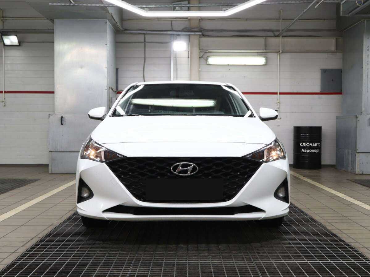 Hyundai Solaris б/у, 2020, Механическая. Фото: #2