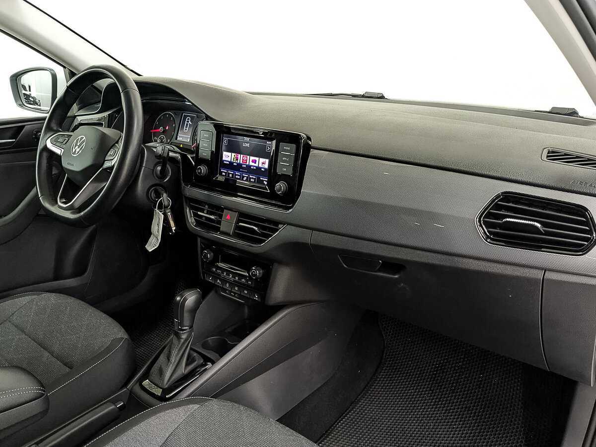 Volkswagen Polo б/у, 2021, Автоматическая. Фото: #12