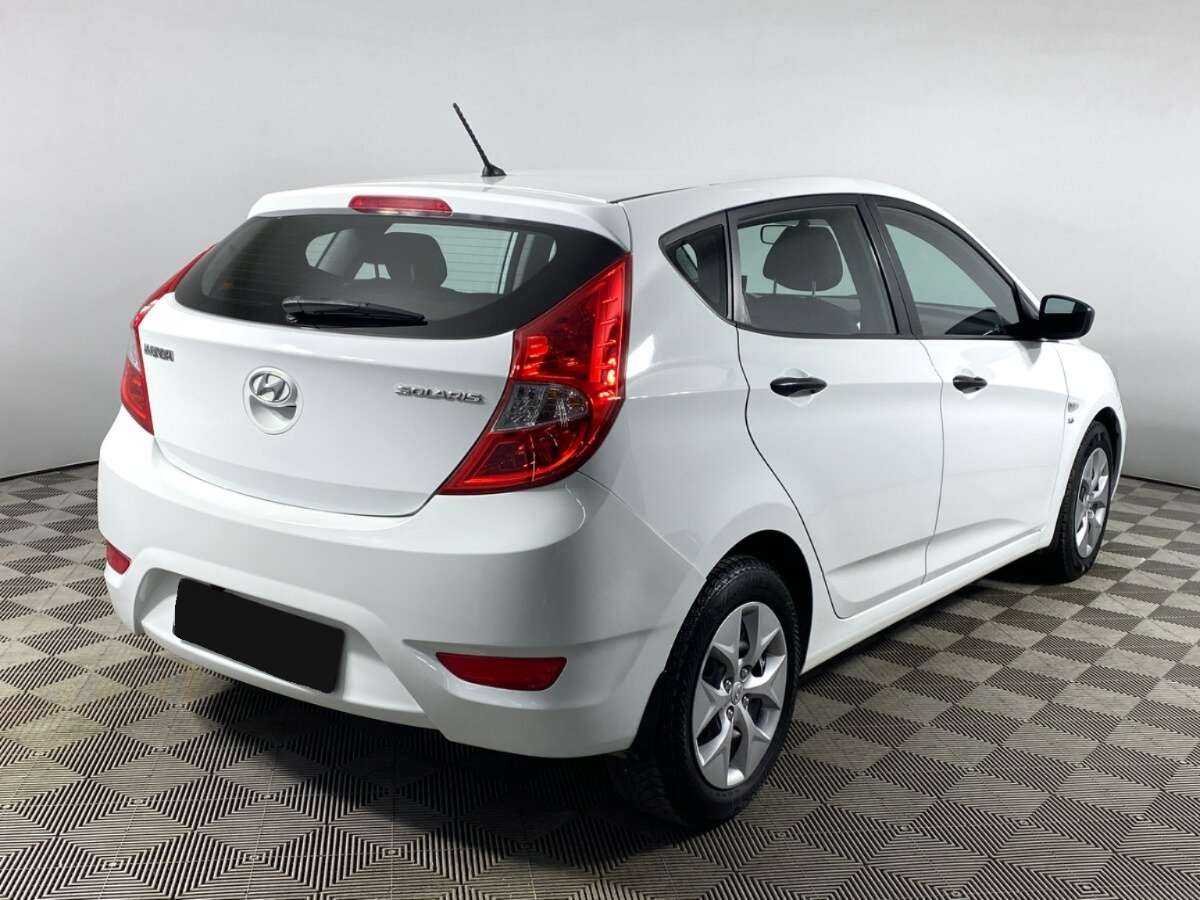 Hyundai Solaris б/у, 2014, Автоматическая. Фото: #4