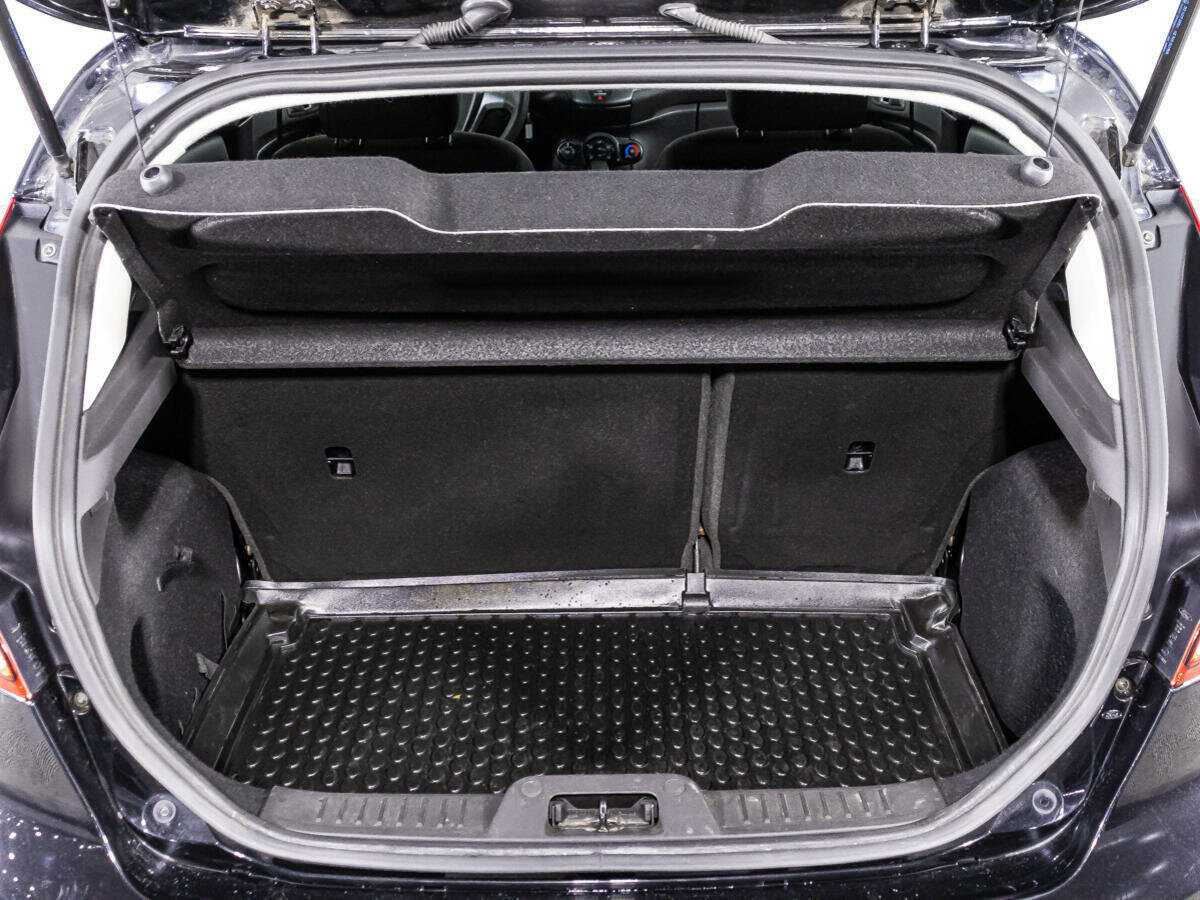 Ford Fiesta б/у, 2016, Роботизированная. Фото: #14