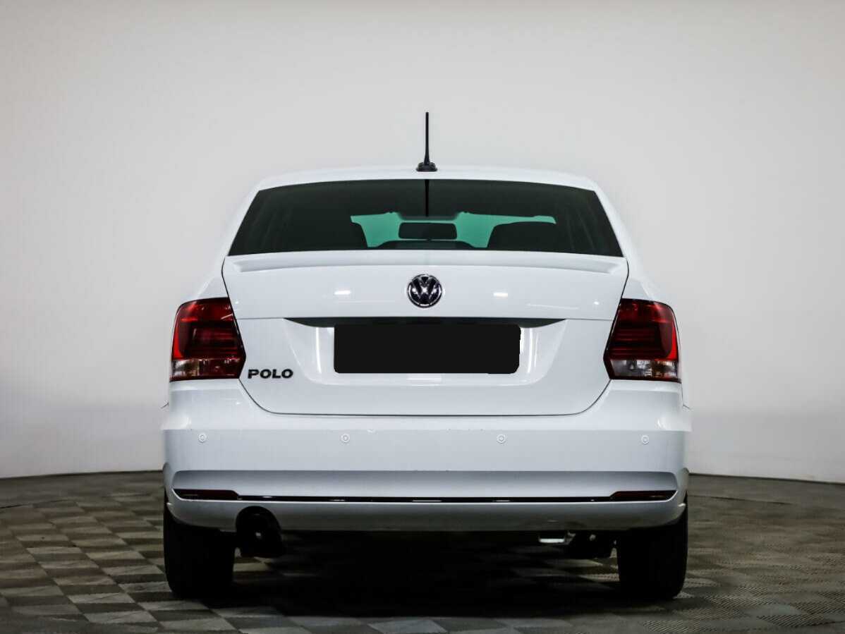 Volkswagen Polo б/у, 2017, Автоматическая. Фото: #4