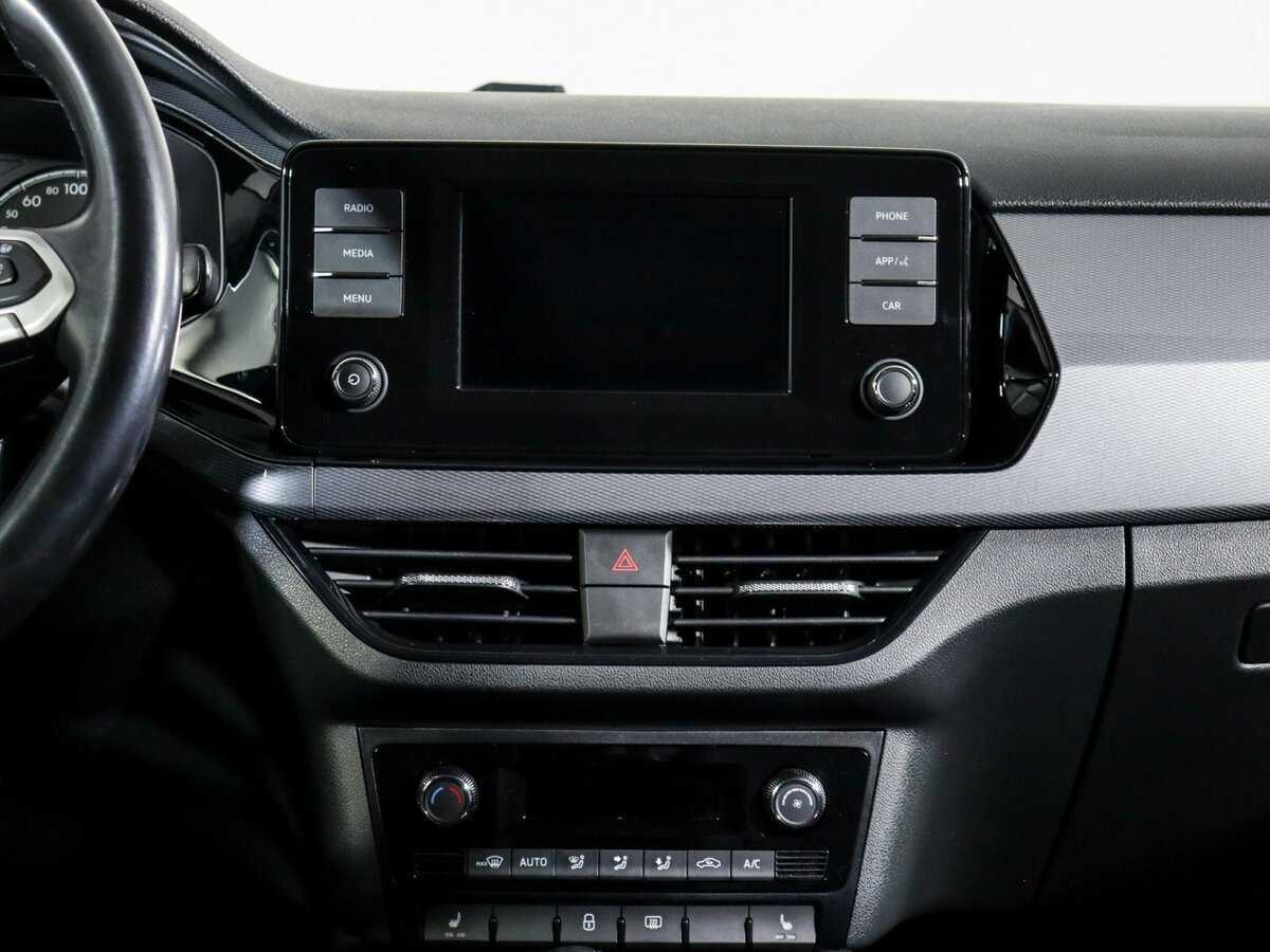 Volkswagen Polo б/у, 2020, Автоматическая. Фото: #12