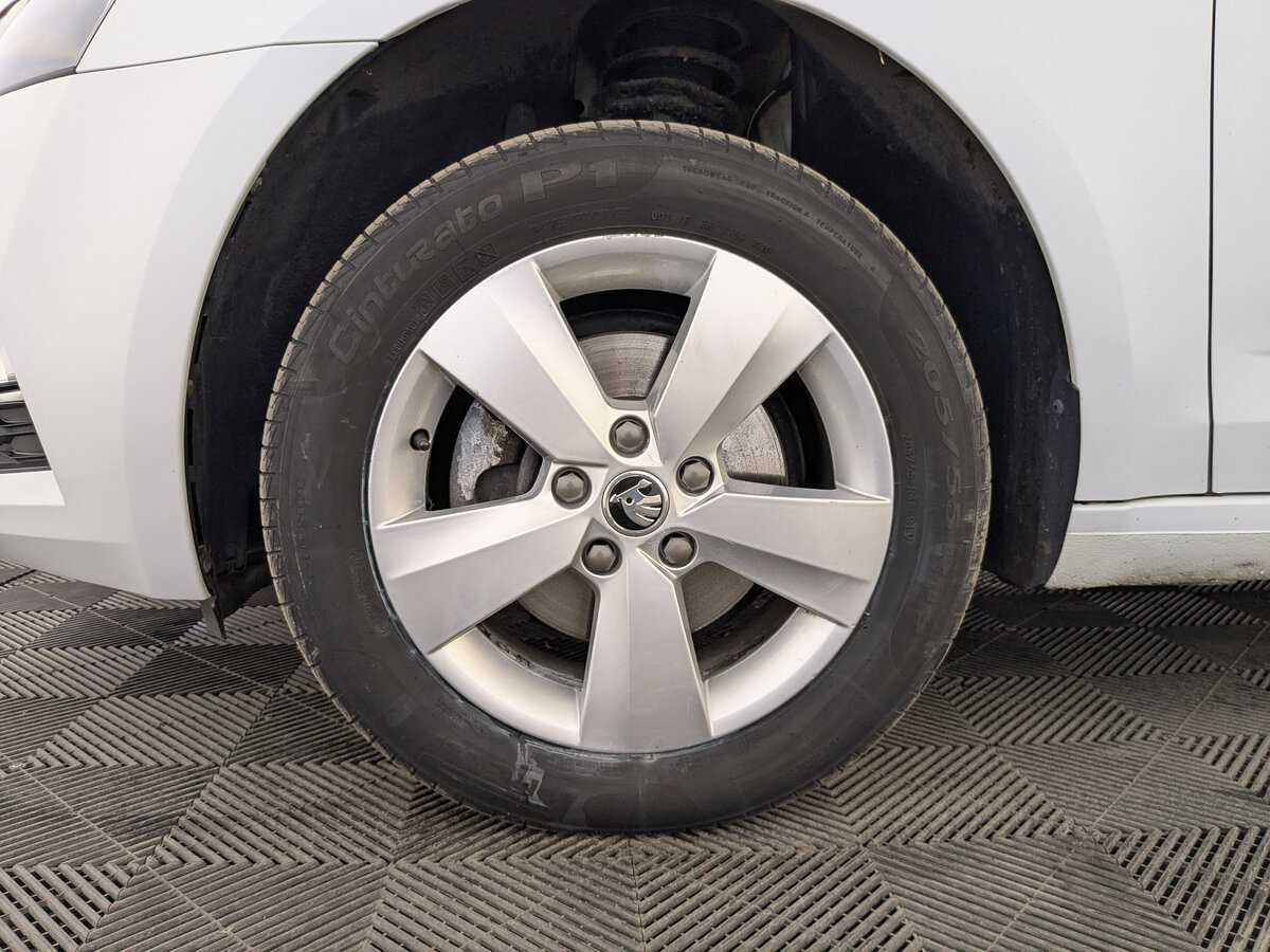 Skoda Octavia б/у, 2020, Автоматическая. Фото: #11