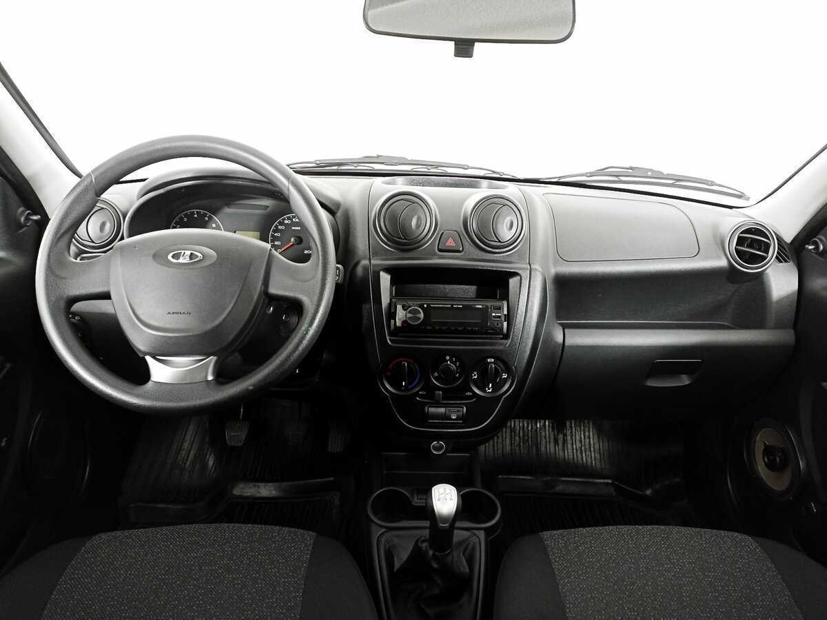 Lada (ВАЗ) Granta б/у, 2018, Механическая. Фото: #11