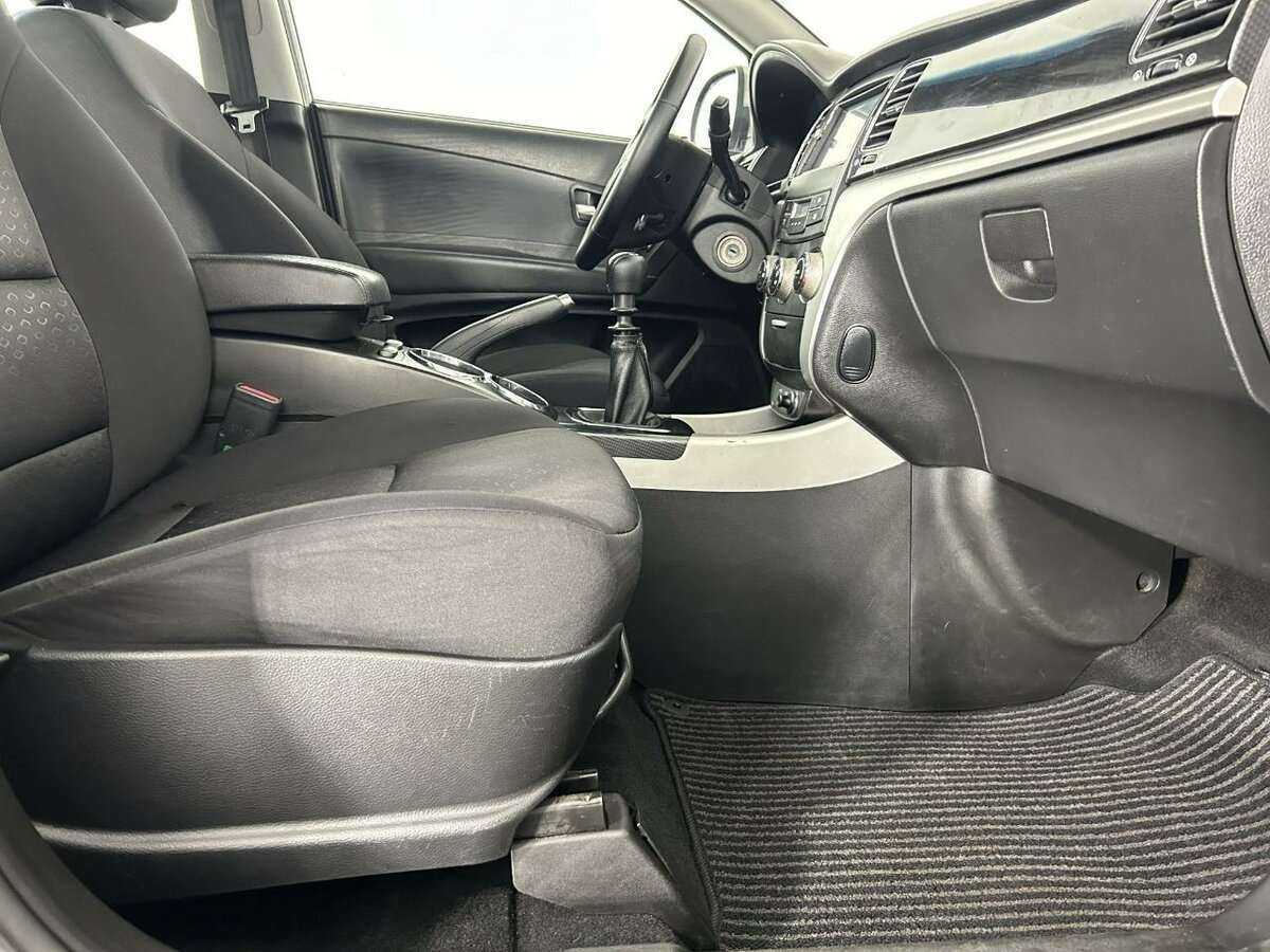 SsangYong Actyon б/у, 2012, Механическая. Фото: #10