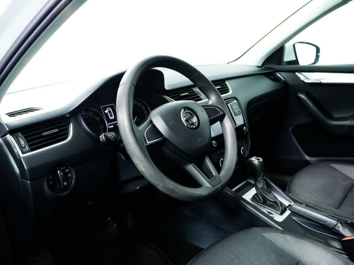 Skoda Octavia б/у, 2018, Автоматическая. Фото: #12