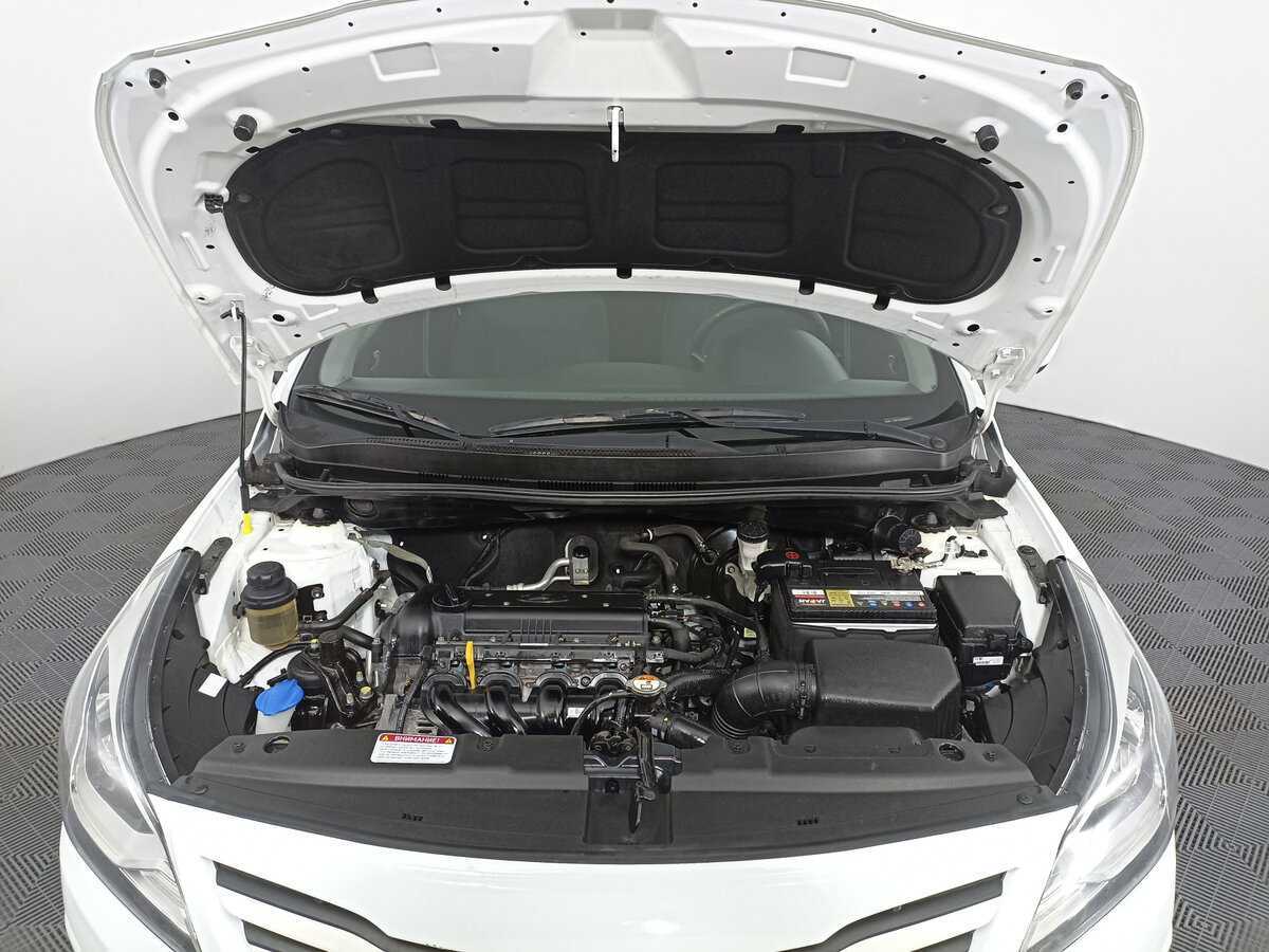 Hyundai Solaris б/у, 2015, Механическая. Фото: #8