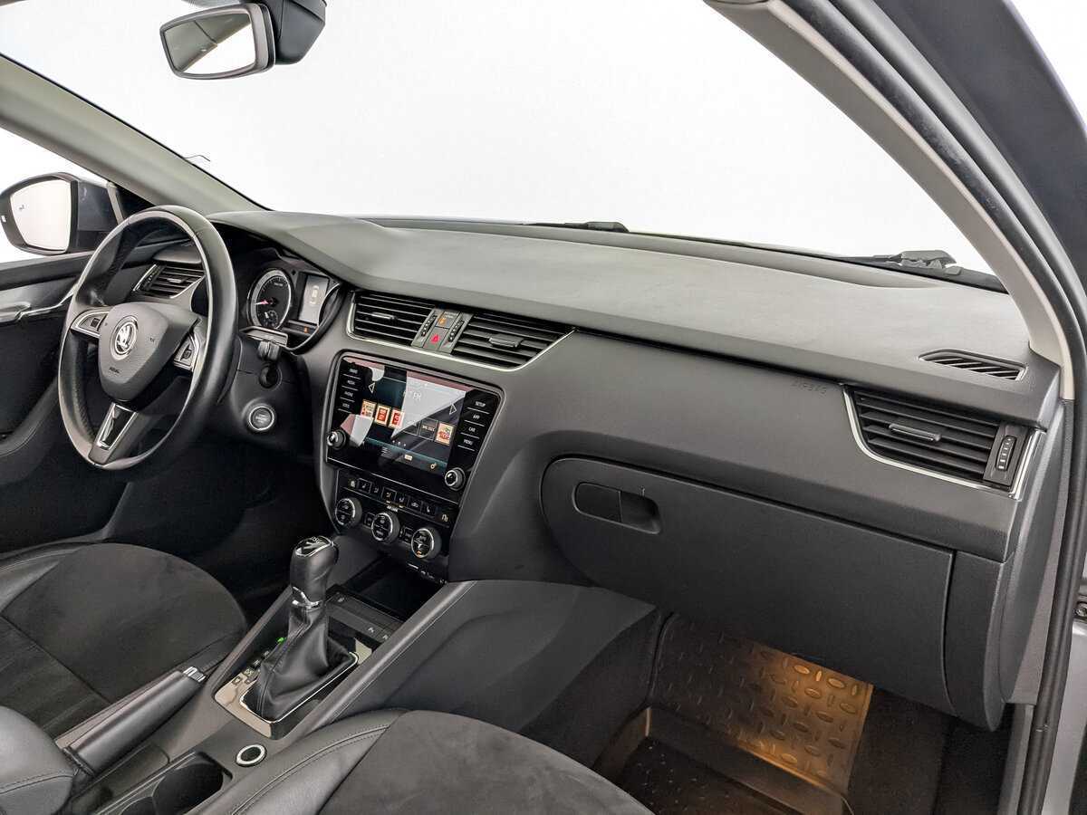 Skoda Octavia б/у, 2017, Механическая. Фото: #10
