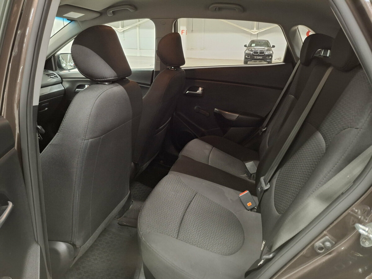 Kia Rio б/у, 2017, Механическая. Фото: #11