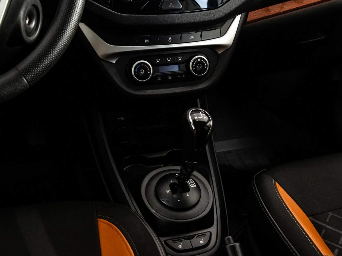 Lada (ВАЗ) Vesta б/у, 2019, Роботизированная. Фото: #12