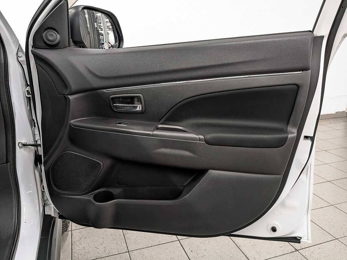 Mitsubishi ASX б/у, 2014, Механическая. Фото: #24