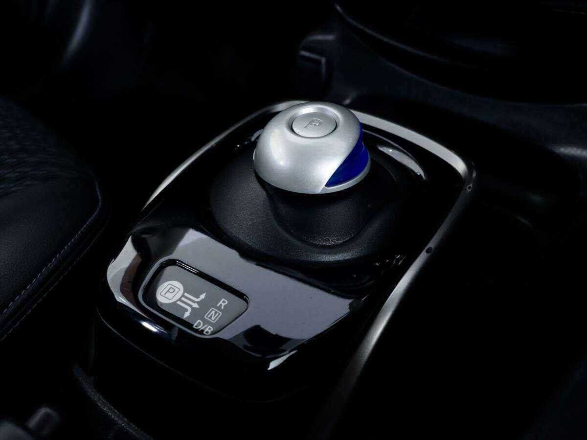 Nissan Note б/у, 2017, Автоматическая. Фото: #13