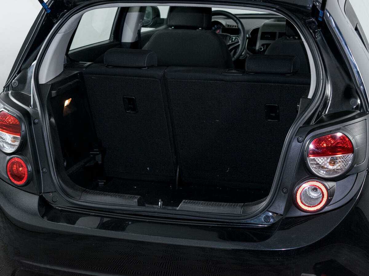 Chevrolet Aveo б/у, 2012, Автоматическая. Фото: #6