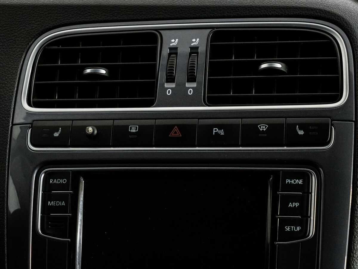 Volkswagen Polo б/у, 2018, Механическая. Фото: #10