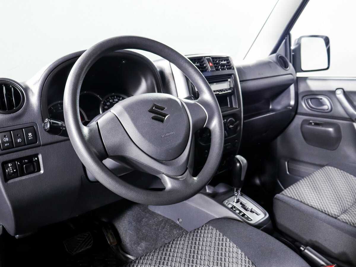 Suzuki Jimny б/у, 2016, Автоматическая. Фото: #10