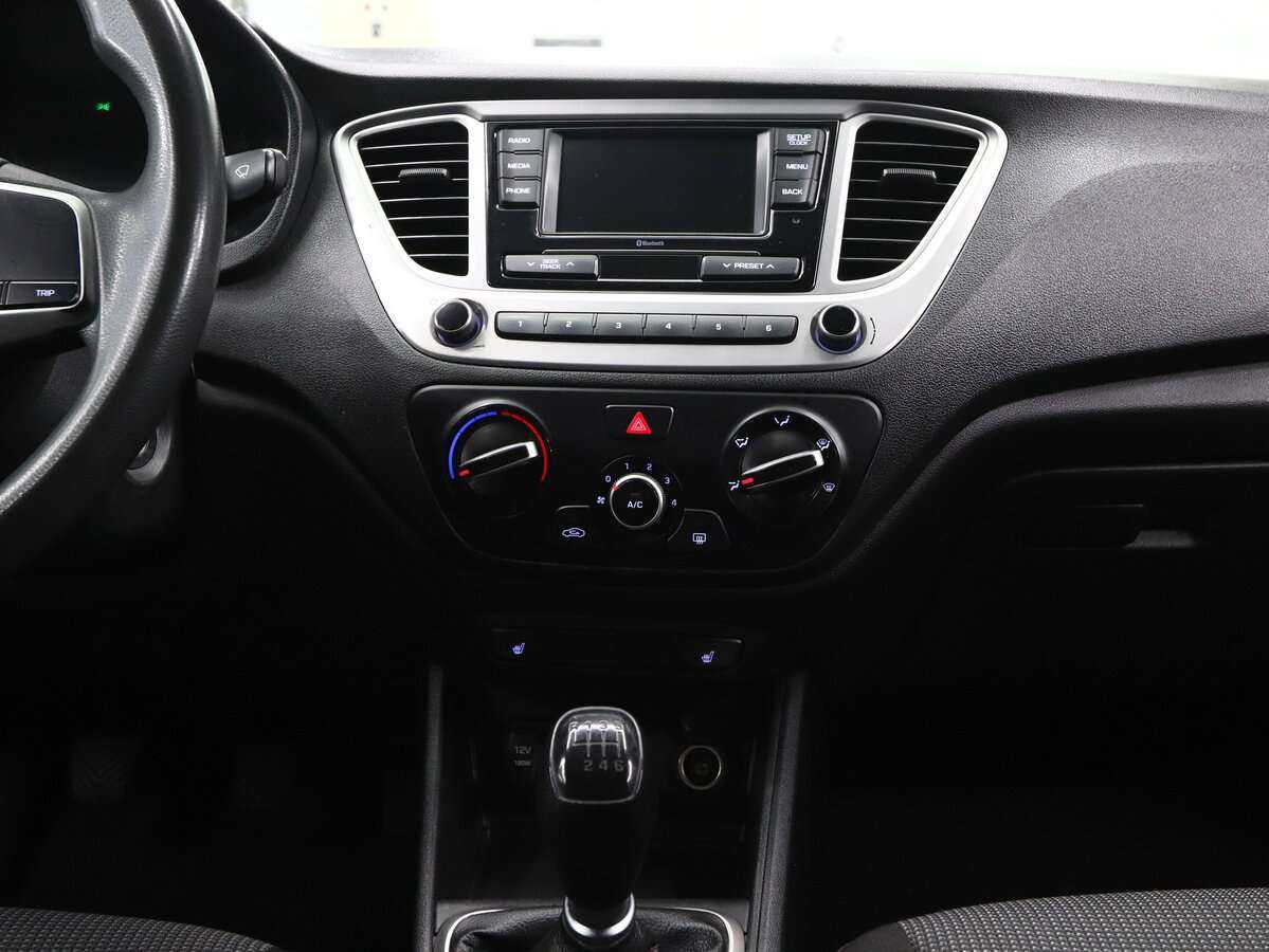 Hyundai Solaris б/у, 2020, Механическая. Фото: #19