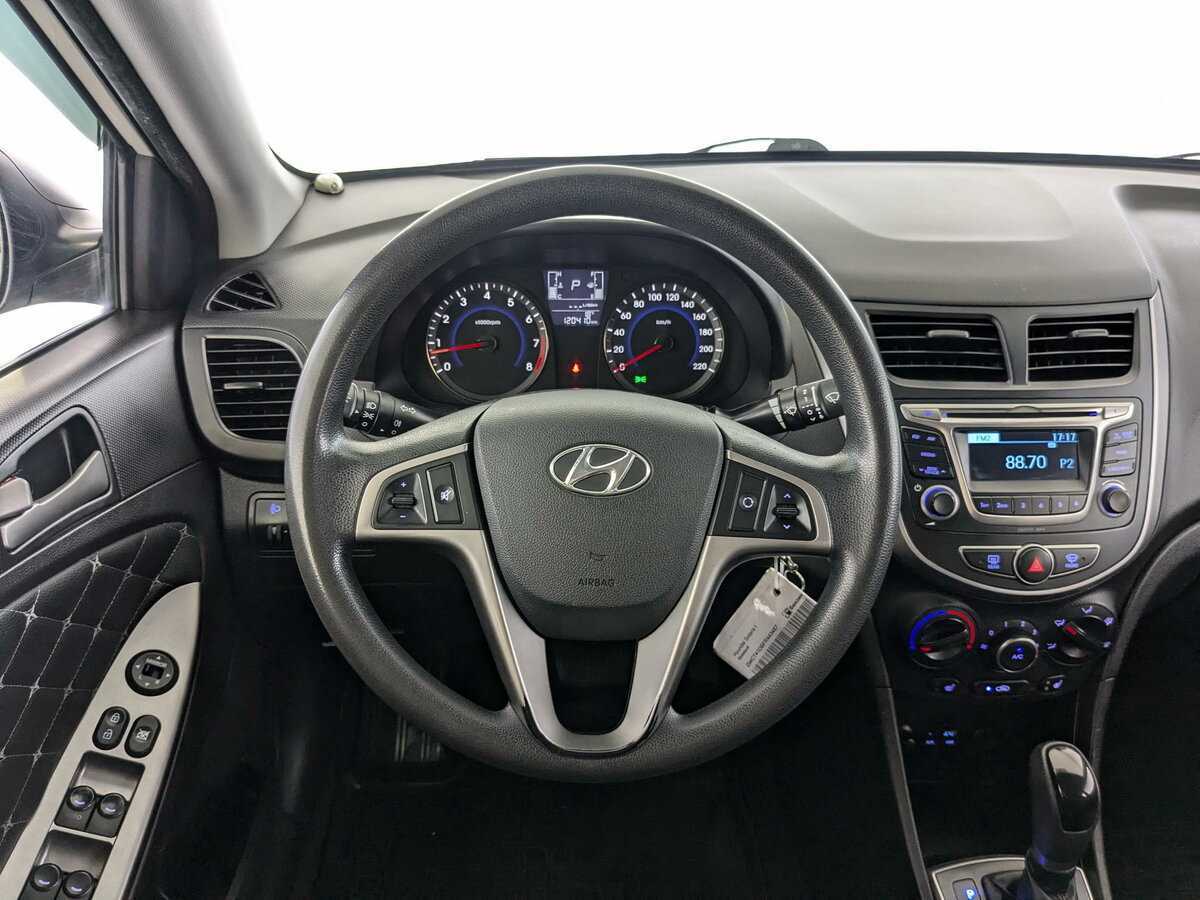 Hyundai Solaris б/у, 2015, Автоматическая. Фото: #16