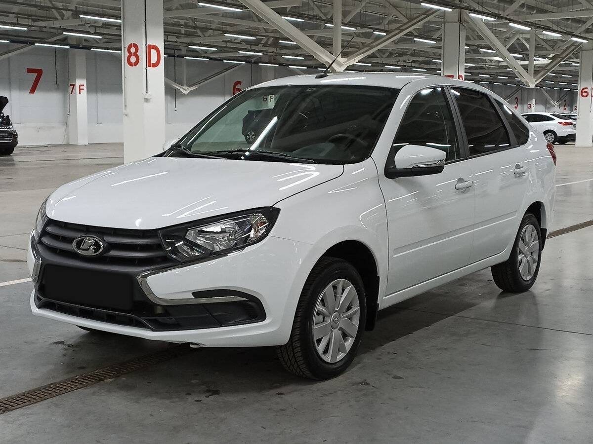 Lada (ВАЗ) Granta б/у, 2024, Механическая. Посмотреть фото
